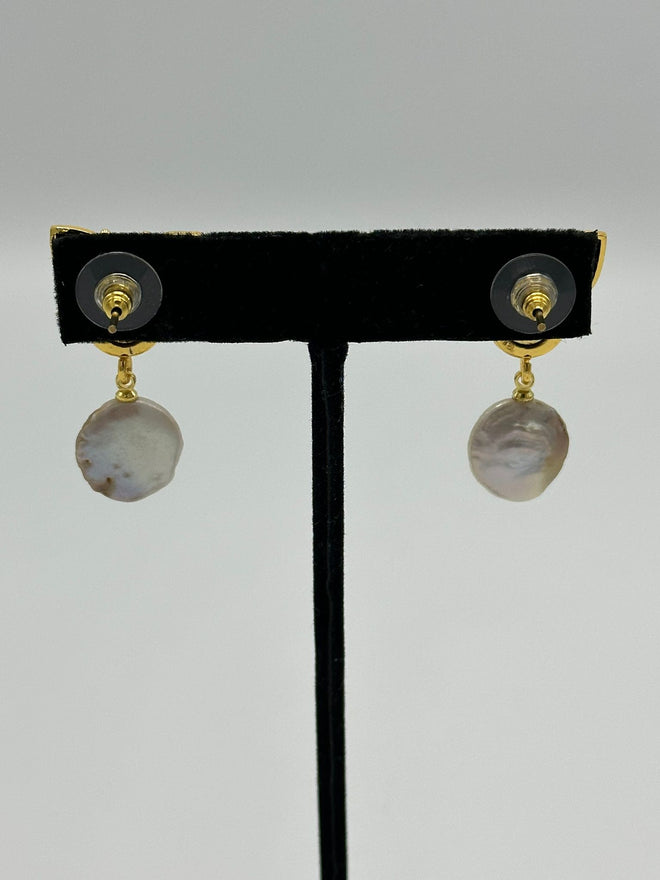 Butterfly Earrings in 18k gold with natural black tourmaline and pearl