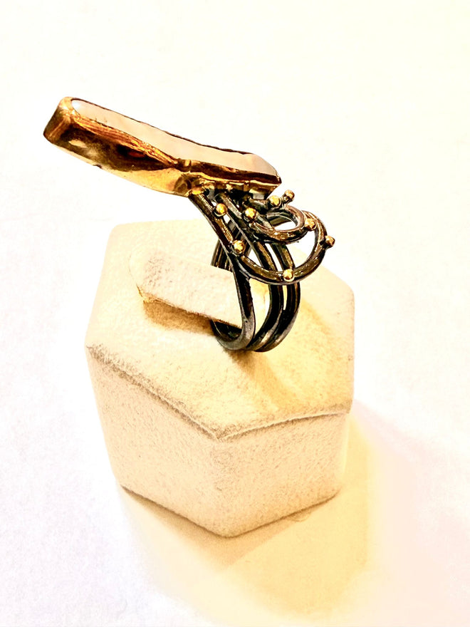 Natural Baroque Pearl Ring 22K Gold