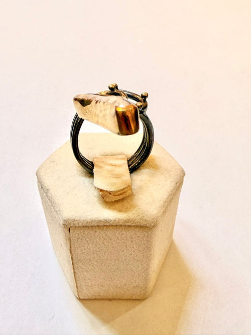 Natural Baroque Pearl Ring 22K Gold